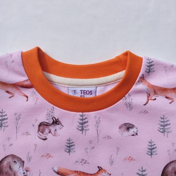 Sett med bukse og genser