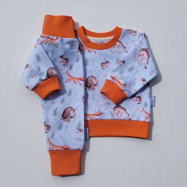 Sett med bukse og genser