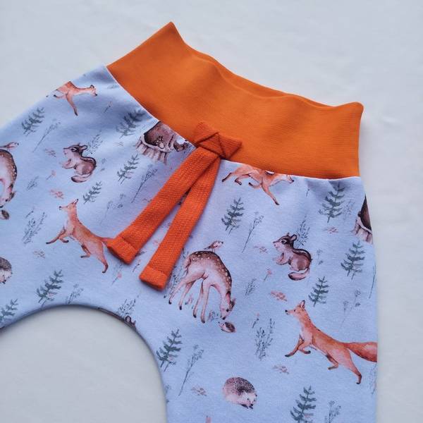 Sett med bukse og genser